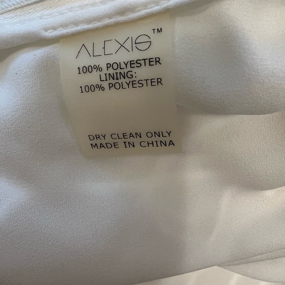 Alexis Juliana Embroidered Lace Frill Top Size M - Picture 9 of 10